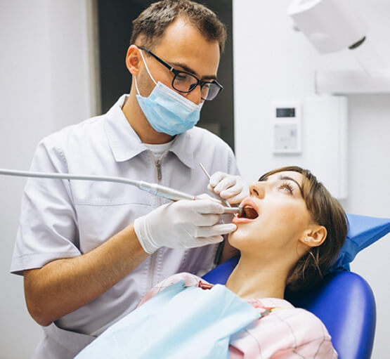 1000oaks Dental & Implants